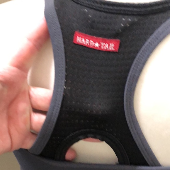 Hard ⭐️ Tail - Workout Tank Top - Picture 6 of 7